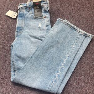 Levi's Women’s Straight Leg Light Blue Jeans